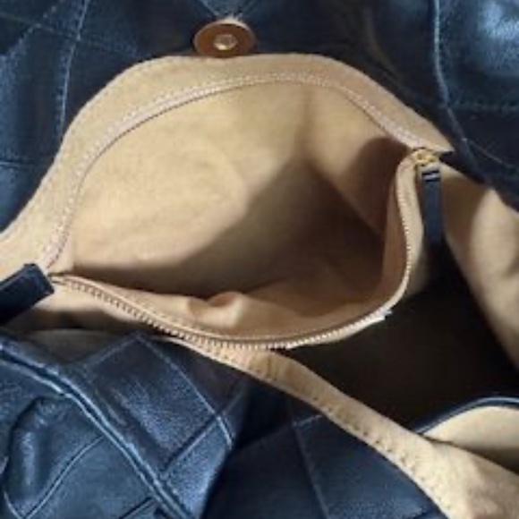 TORY BURCH FLEMING SOFT HOBO BAG - Picture 12 of 16